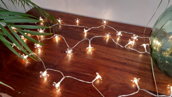 Guirlande LED fleurs